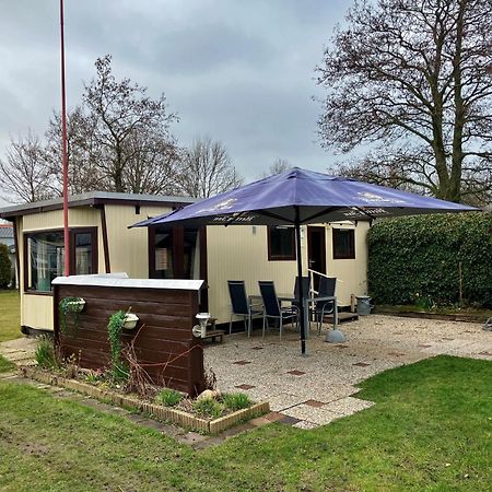 Tiny House Cc4 - It Soal Workum Villa Buitenkant foto